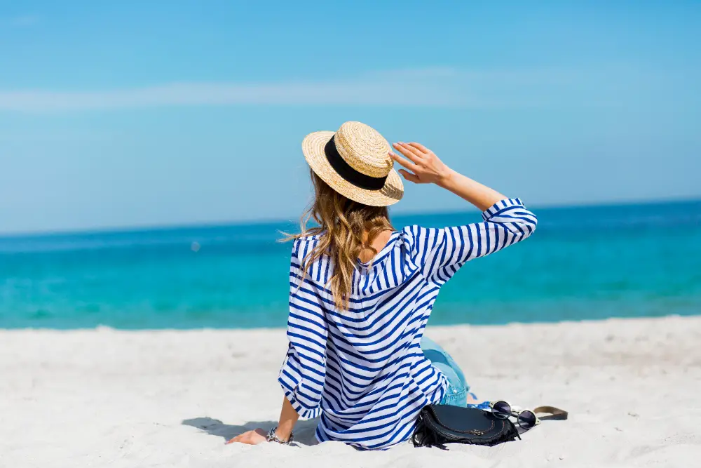 Casual Outfit Ideas for a Relaxed Beach Vacation