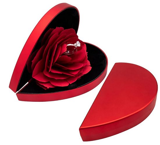 Heart Shaped Ring Rose Box