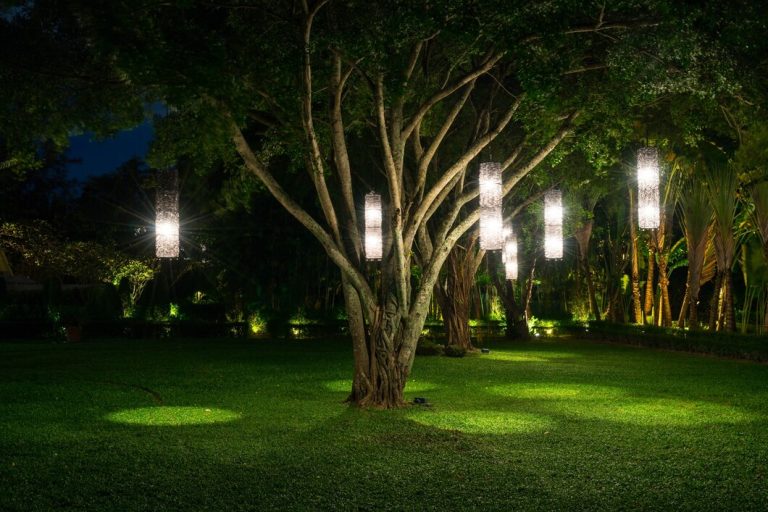 outdoor garden lighting ideas