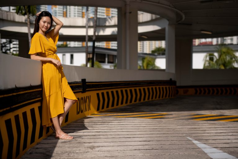 Yellow skirt outfit ideas