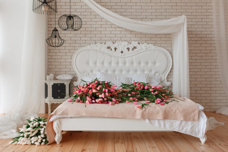 Bedroom Decor Ideas for Ladies