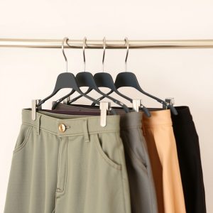 Hang Pants with S-Hooks