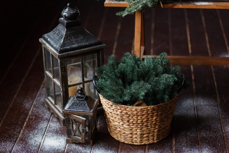 Ideas for Placing Faux Large Decorative Lanterns Indoors
