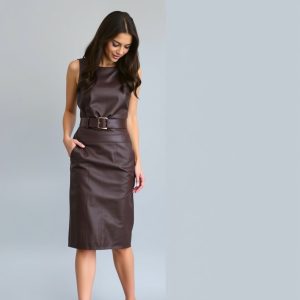 Leather Skirt Outfit Ideas 10 Stylish Ways to Wear It