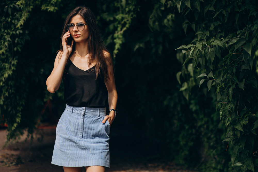 denim skirt outfit ideas