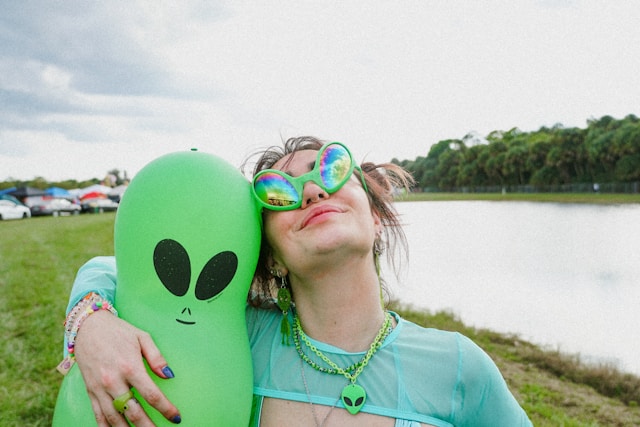 alien outfit ideas