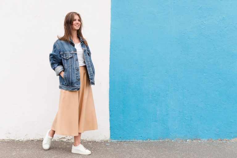 denim dress outfit ideas